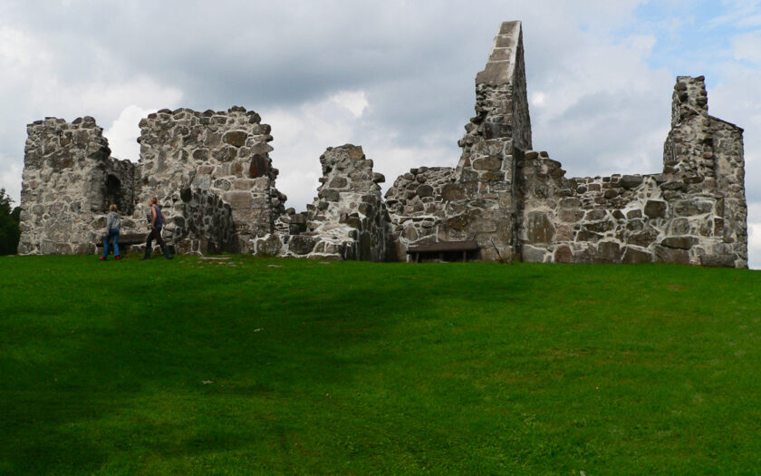 Buchstabenruine. Schweden. Foto: Hufner