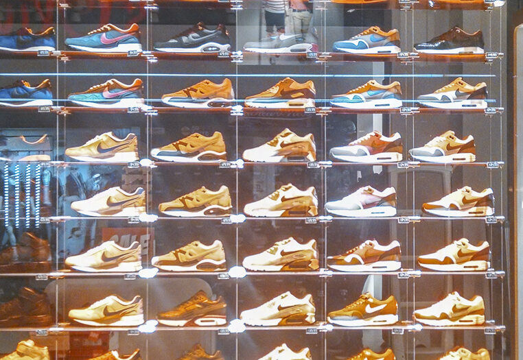 Schuhfenster in Regensburg. Foto: Hufner