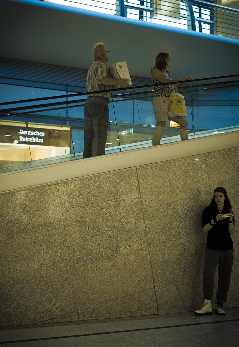 Mehr über den Artikel erfahren Politische Literatur