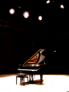 Die Angst des Klaviers vor dem Auftritt. Foto: Hufner