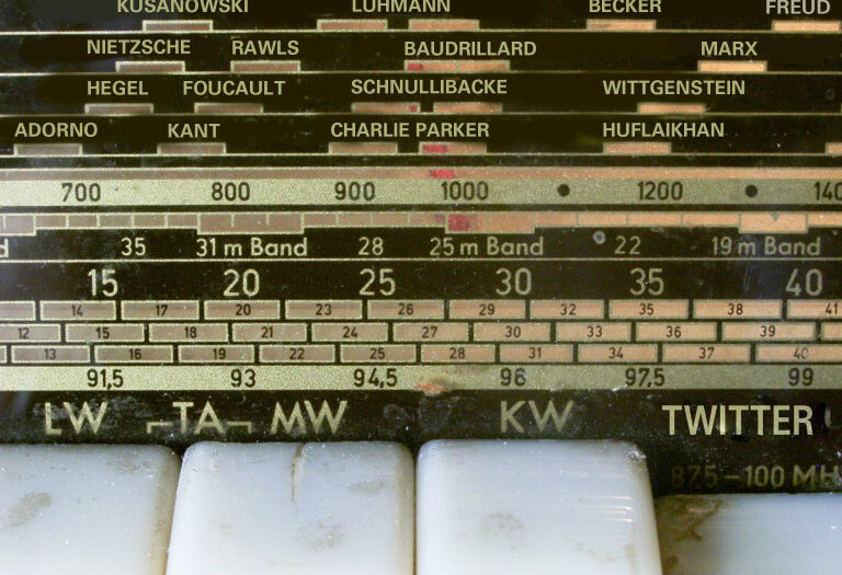 Der Radio gibt sich auf Logbuch der Kritischen Masse