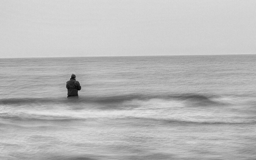 mann im meer. foto: hufner