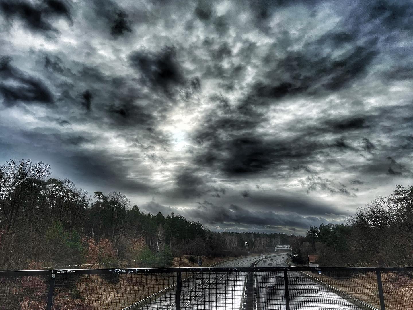 Mehr über den Artikel erfahren AfD macht sich nackig – Verbrechen soll sich wieder lohnen